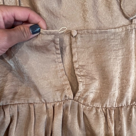 American Eagle Silky Cowl Neck Babydoll Top - Picture 6 of 11